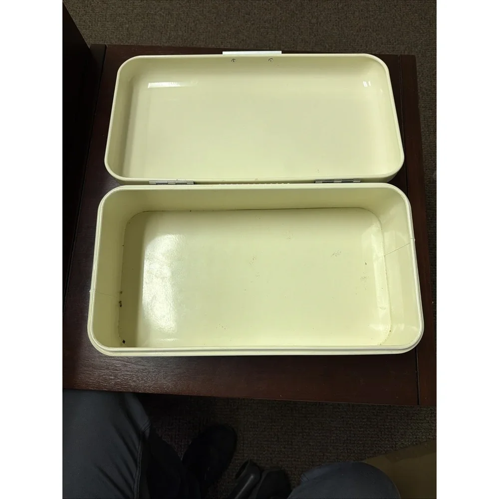 Farmhouse White Metal Bread Box Retro Kitchen Counter Storage